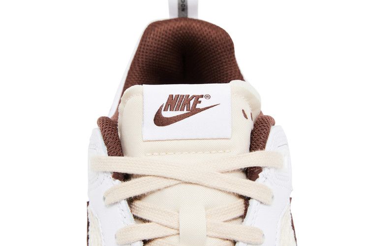 Zoom Field Jaxx Travis Scott Light Chocolate - HQ3073-100