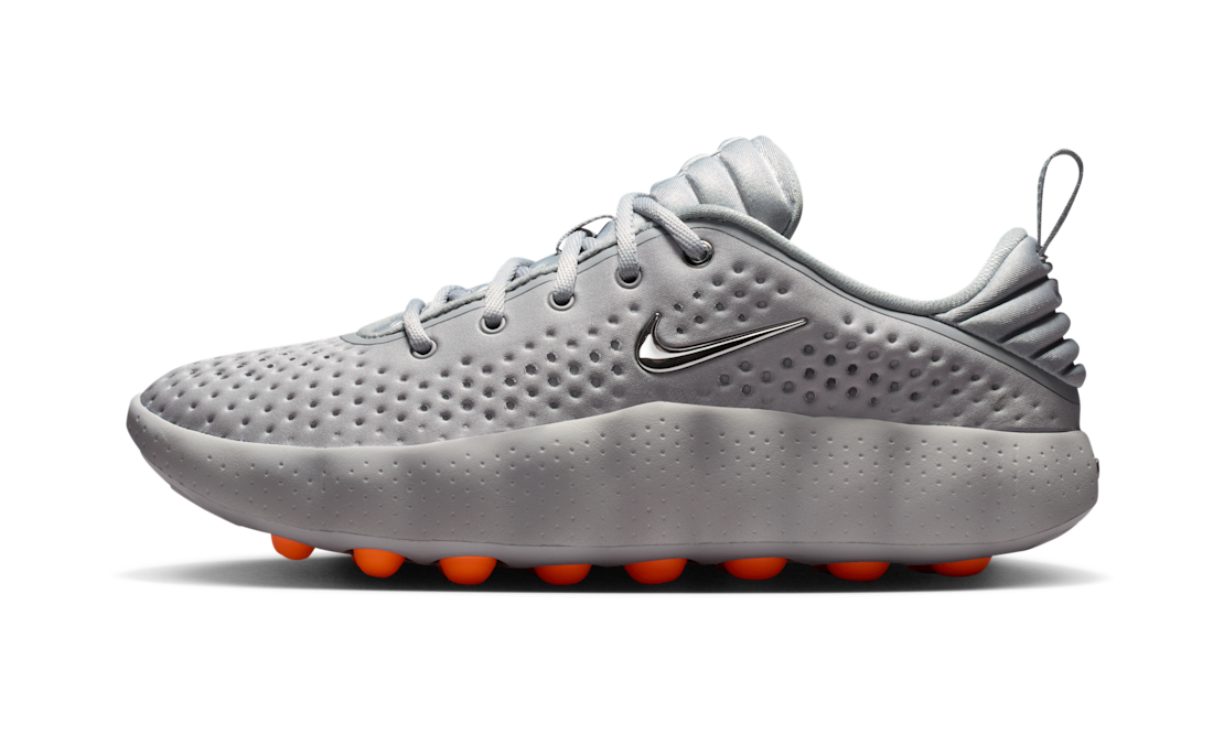 Nike Mind 002 Light Smoke Grey (HQ4310-003) – Seitenansicht außen | Rarus