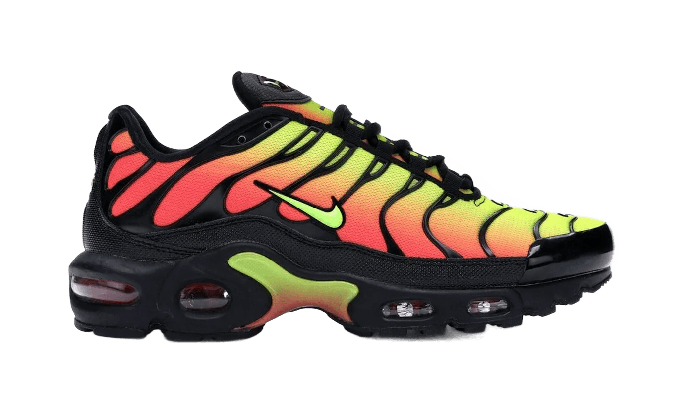 Nike Air Max Plus Black Volt Solar Red - AQ9979-001