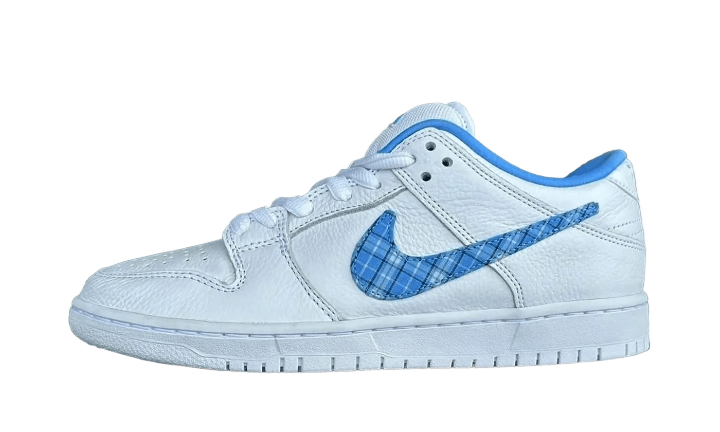 Nike SB Dunk Low Pro Nicole Hause - FZ8802-100