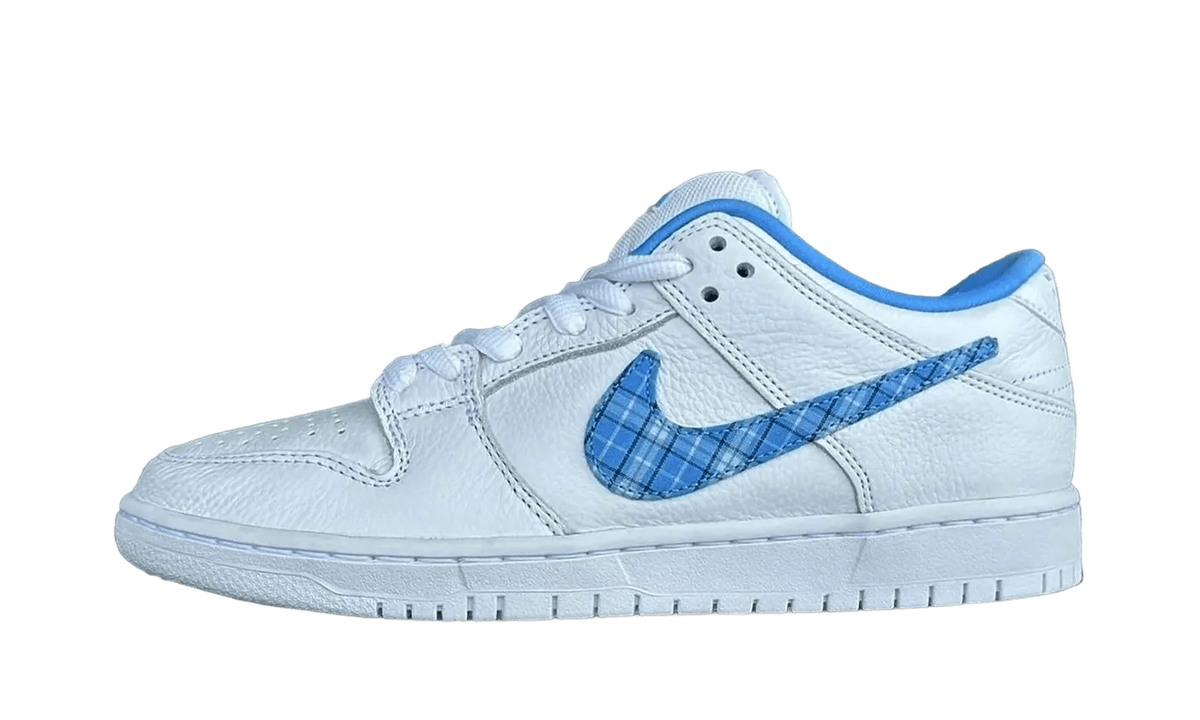 Nike SB Dunk Low Pro Nicole Hause - FZ8802-100