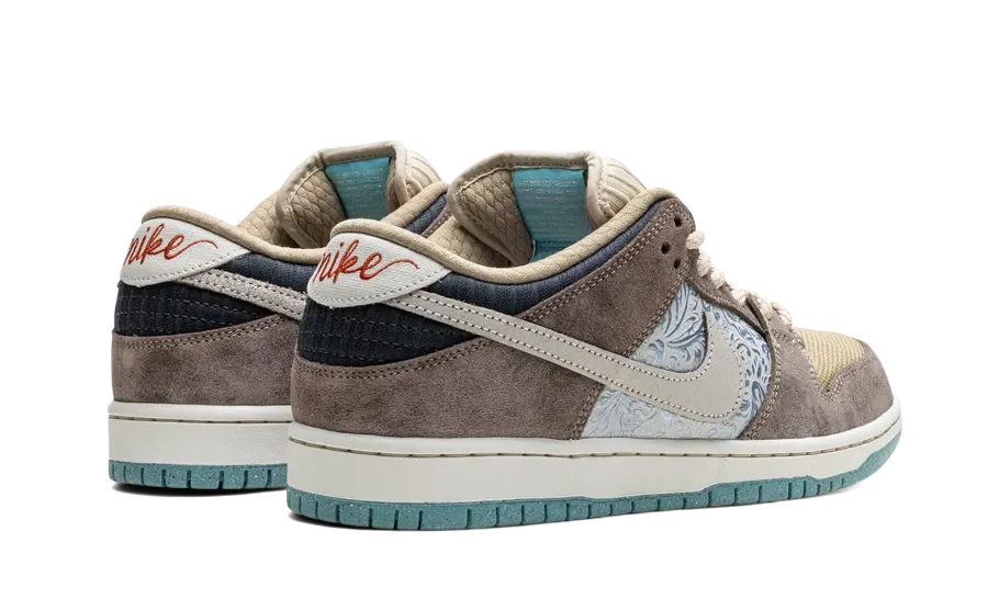 Nike SB Dunk Low Big Money Savings - FZ3129-200