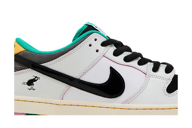 Nike SB Dunk Low CSEF - HJ4132-100