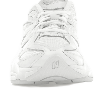 9060 Triple White - U9060NRJ