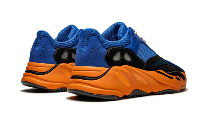 Adidas Yeezy Boost 700 Bright Blue (GZ0541) – Rückansicht | Rarus