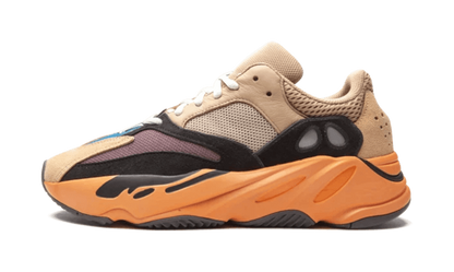 Adidas Yeezy Boost 700 Enflame Amber (GW0297) – Seitenansicht außen | Rarus