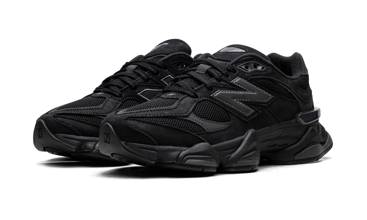 New Balance 9060 Black Cement (U9060ZGE) – Vorderansicht | Rarus