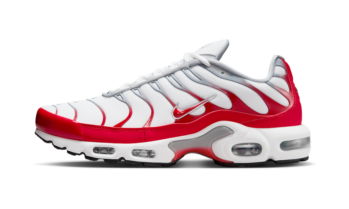 Nike Air Max Plus White University Red Wolf Grey (IF6224-101) – Seitenansicht außen | Rarus