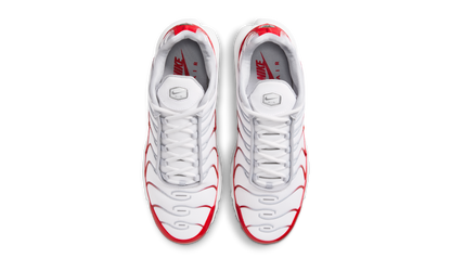 Nike Air Max Plus White University Red Wolf Grey (IF6224-101) – Draufsicht | Rarus