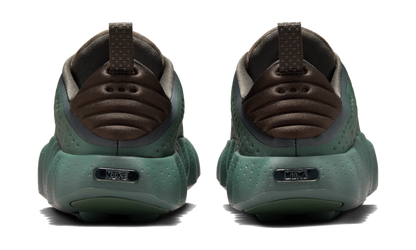Nike Mind 002 Camo Green (HQ4308-300) – Rückansicht | Rarus