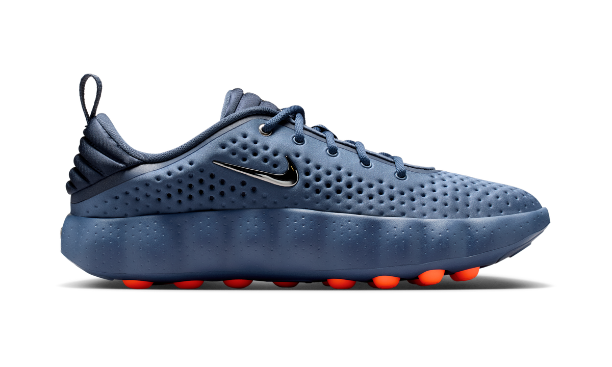 Nike Mind 002 Thunder Blue Chrome (HQ4308-400) – Seitenansicht außen 2 | Rarus