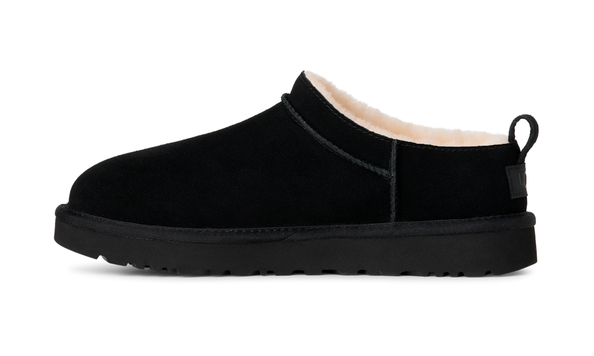 UGG Classic Micro Black (1173891-BLK) – Seitenansicht außen | Rarus