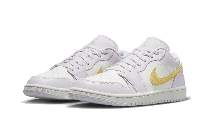 Air Jordan 1 Low Barely Grape - DC0774-501