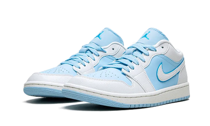 Air Jordan Air Jordan 1 Low SE Reverse Ice Blue - DV1299-104