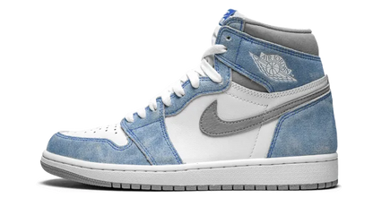 Air Jordan 1 Retro High OG Hyper Royal - 555088-402