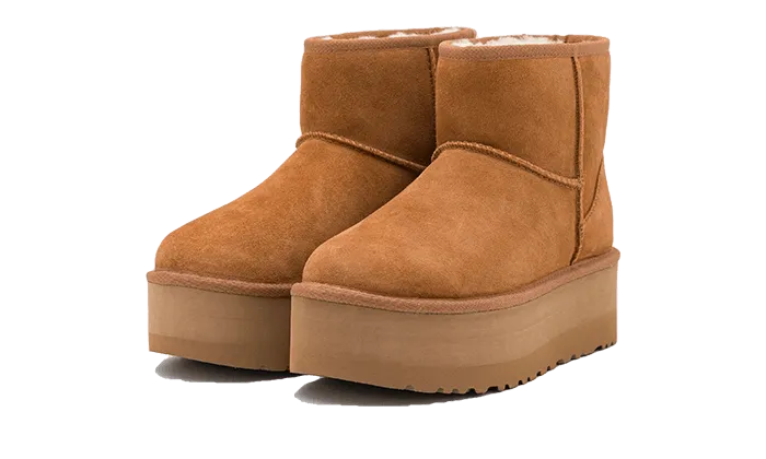 UGG Classic Mini Platform Boot Chestnut - 1134991-CHE