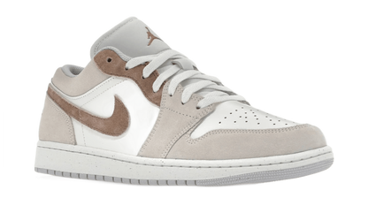 Air Jordan Air Jordan 1 Low SE Legend Light Brown - HF1567-200 / HF1863-200