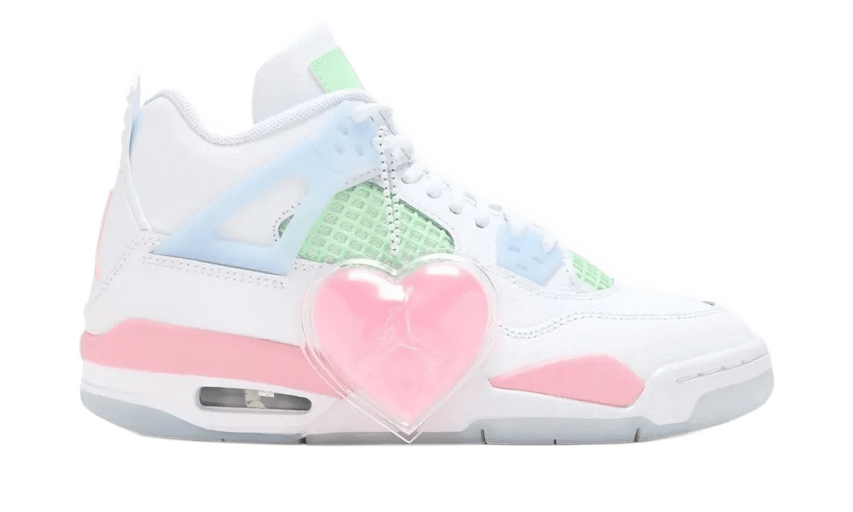 Air Jordan Air Jordan 4 Retro Valentine's Day (2026) - IB7068-100