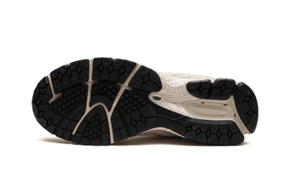 New Balance New Balance 2002R Light Bone Aluminium - ML2002RE