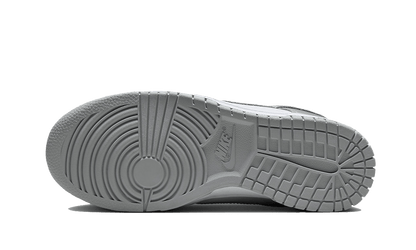 Nike Nike Dunk Low Metallic Silver - FV1311-100