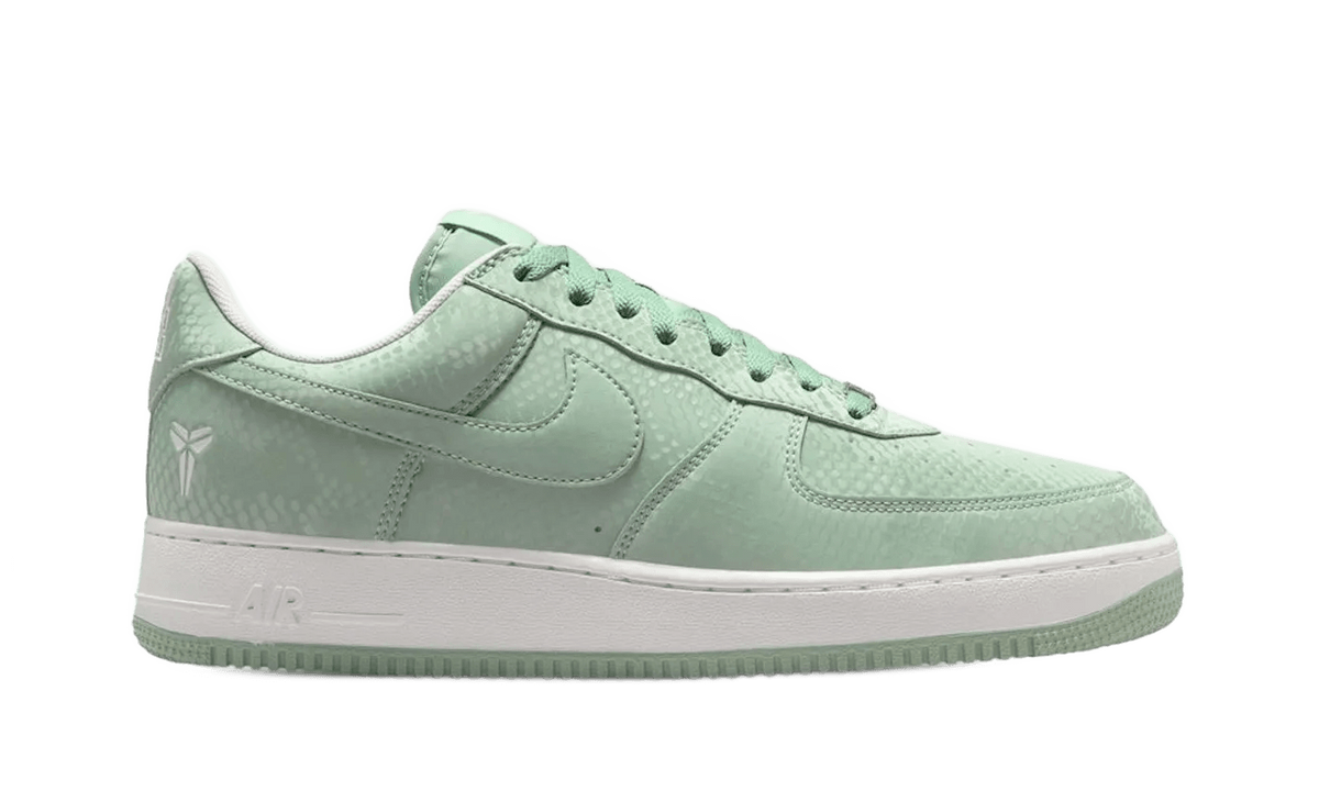 Nike Kobe Air Force 1 Low Steam Summit White - IB0018-005