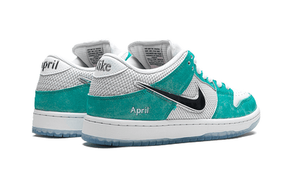 Nike Nike SB Dunk Low April Skateboards - FD2562-400