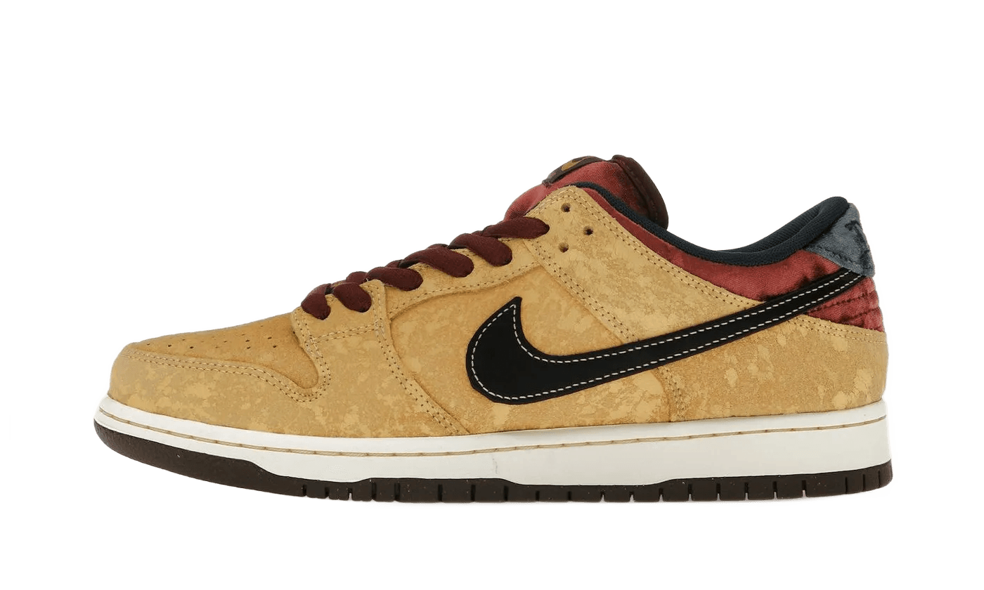 Nike SB Dunk Low City of Cinema - FZ1278-200