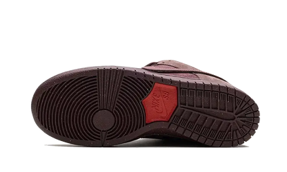SB Dunk Low City Of Love Burgundy Crush - FN0619-600