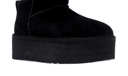 UGG Classic Ultra Mini Platform Boot Black - 1135092-BLK