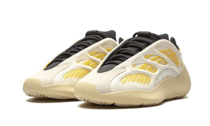 Yeezy 700 V3 Safflower - G54853